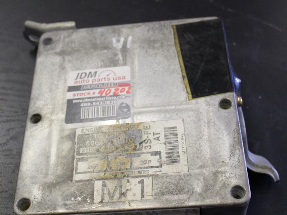 TOYOTA ECU IPSUM ENGENE CONTROL UNIT ECU PCM 89661-44010 3S-FE A/T: Image 3