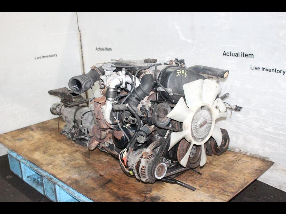 MITSUBISHI PAJERO MONTERO JDM 4D56 2.5L TURBO DIESEL ENGINE RWD AUTOMATIC TRANSMISSION: Image 8