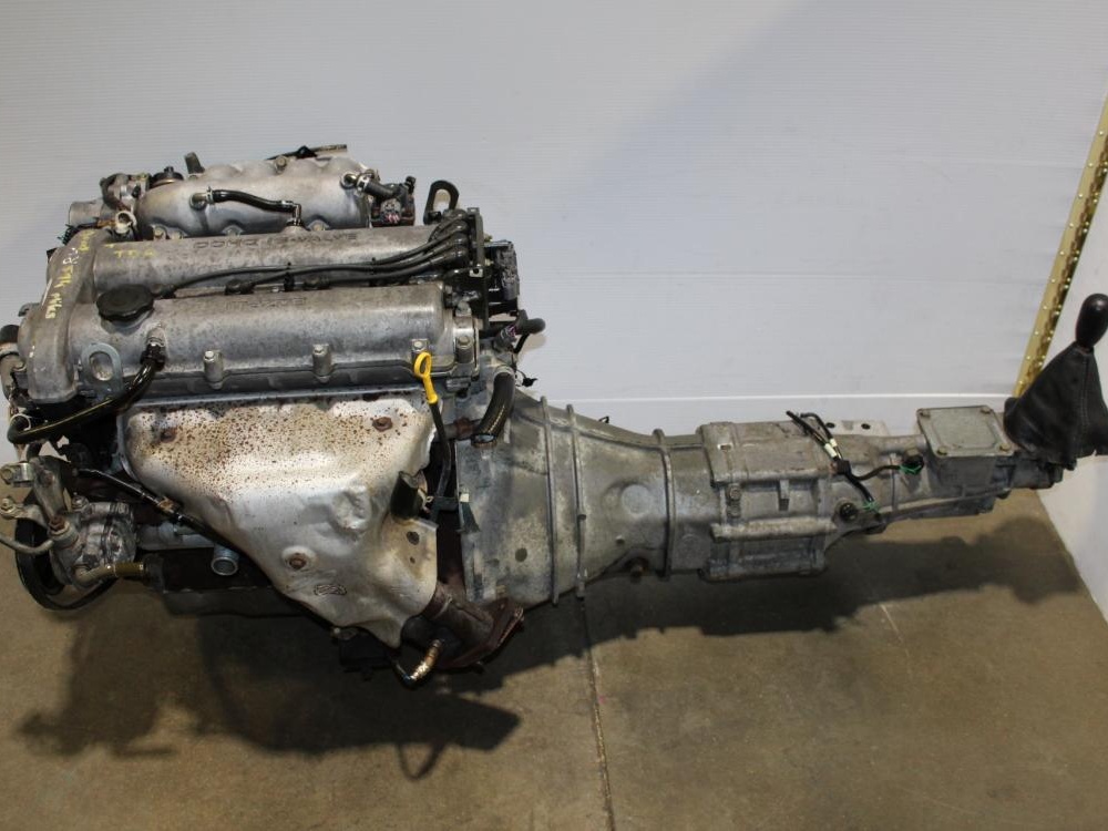 JDM MAZDA MIATA BP 1.8L MOTOR AND 5 SPEED TRANSMISSION 2001-2005: Image 1