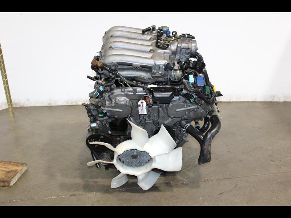 USED JDM NISSAN PATHFINDER ENGINE 3.5L V6 ENGINE JDM VQ35 2001-2004: Image 1