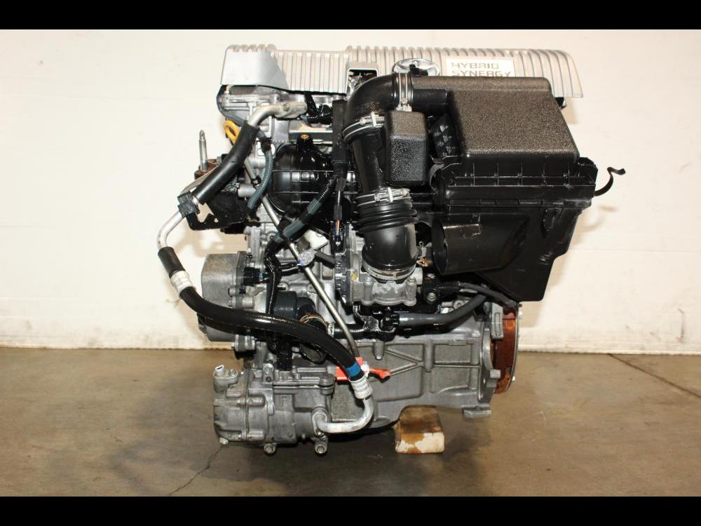 USED JDM TOYOTA HYBRID JDM LEXUS CT200H PRIUS- 2ZR 1.8L MOTOR ONLY: Image 3