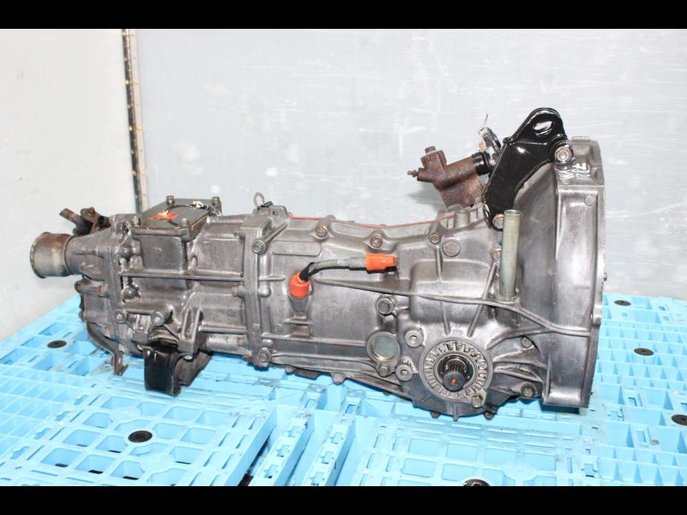JDM SUBARU IMPREZA WRX STI TY752VB3EA 5SPEED AWD TRANSMISSION: Image 5
